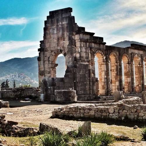 full-day-trip-from-fes-to-volubilis-and-meknes